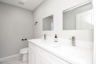 Building Photo - 12435 Shepherds Ridge Dr