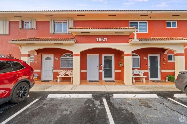 Building Photo - 11027 W Okeechobee Rd