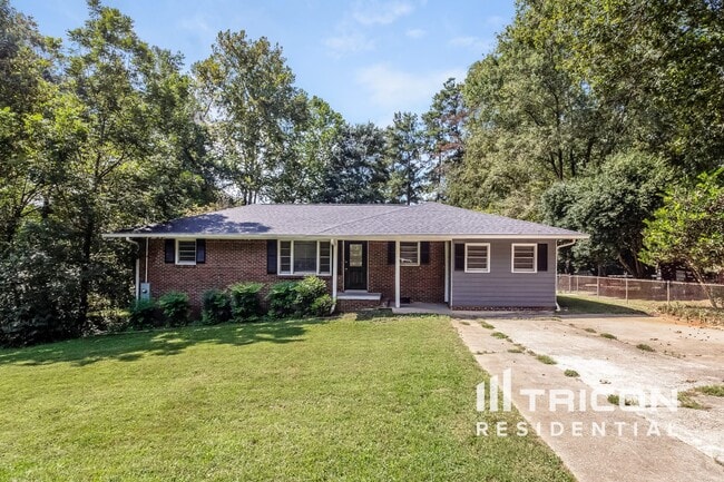 Building Photo - 4956 Sweet Valley Rd SW