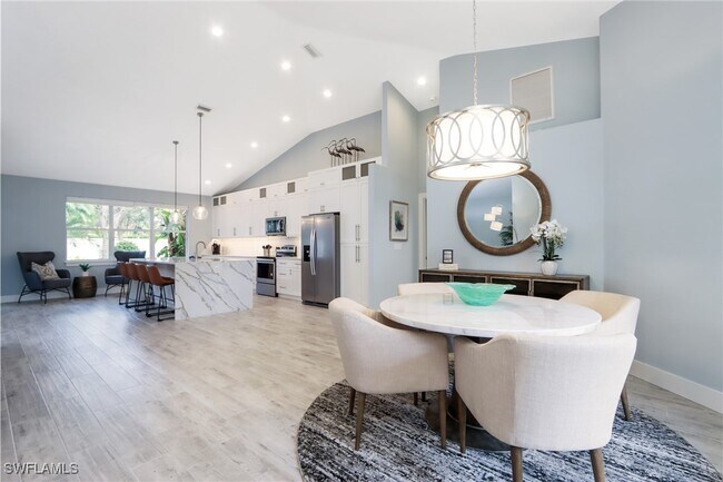 Foto del edificio - 1511 Whispering Oaks Cir