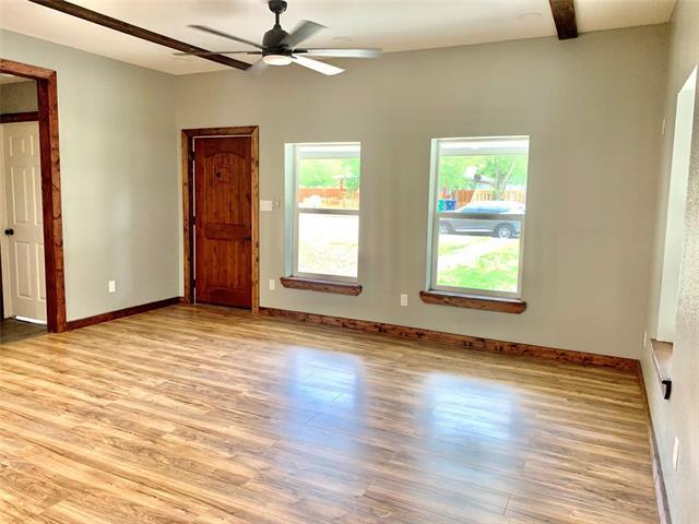 Foto del edificio - 814 East St