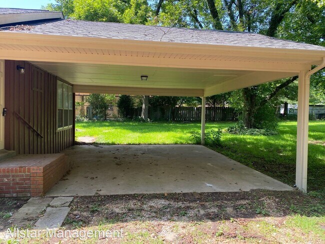 Building Photo - 4 br, 2 bath House - 4605 Highway 51