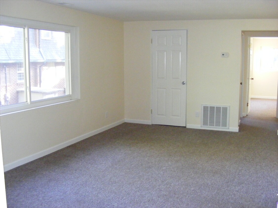Foto principal - 9904 Old Lincoln Trail