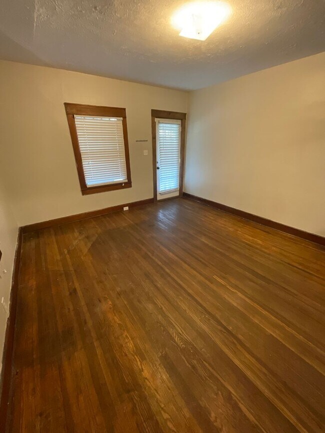 Foto del edificio - ***AVAILABLE AUGUST 2027*** 3 Bedroom /  2 Bath House