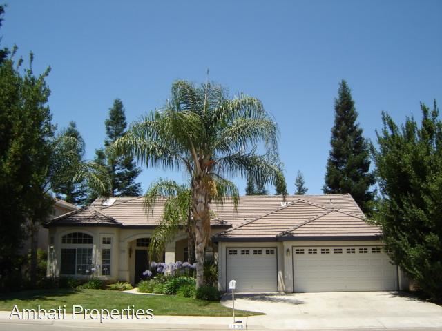 4 br, 2 bath House - 1720 E. Granada Ave Photo