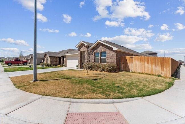 Building Photo - 7625 Purple Vitex Rd