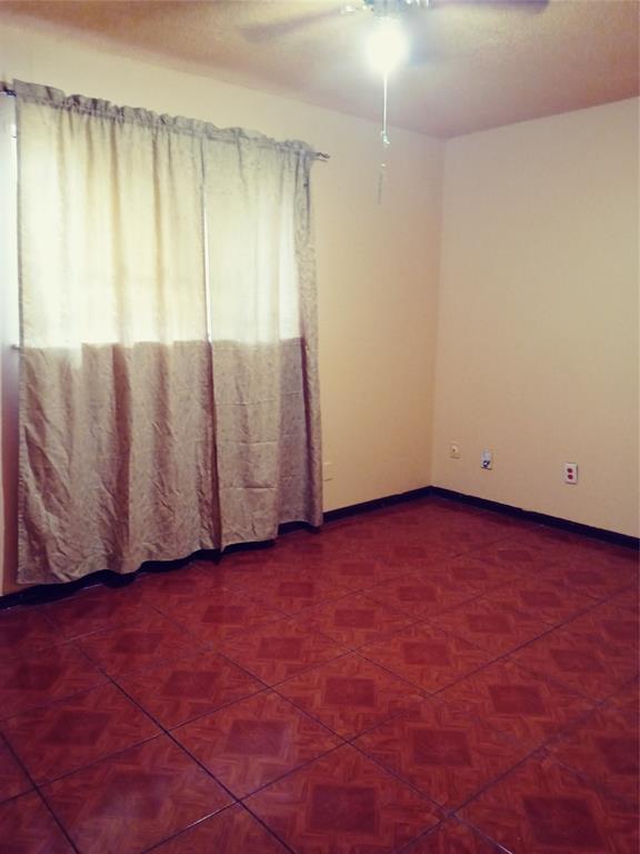 Foto principal - 2400 Village Walk
