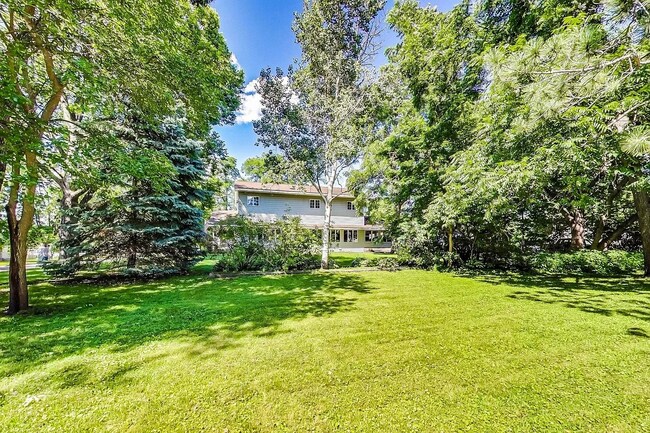 Foto del edificio - 642 Summit Ave