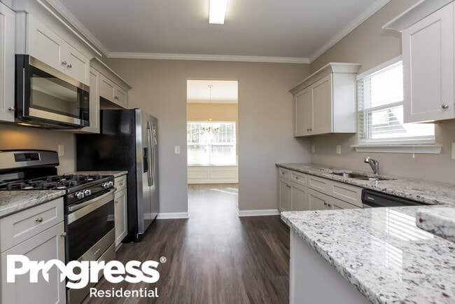Building Photo - 316 Crescent Woode Dr