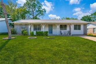 Building Photo - 515 Stonewall Dr