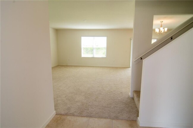 Building Photo - 3116 Yellowstone Cir
