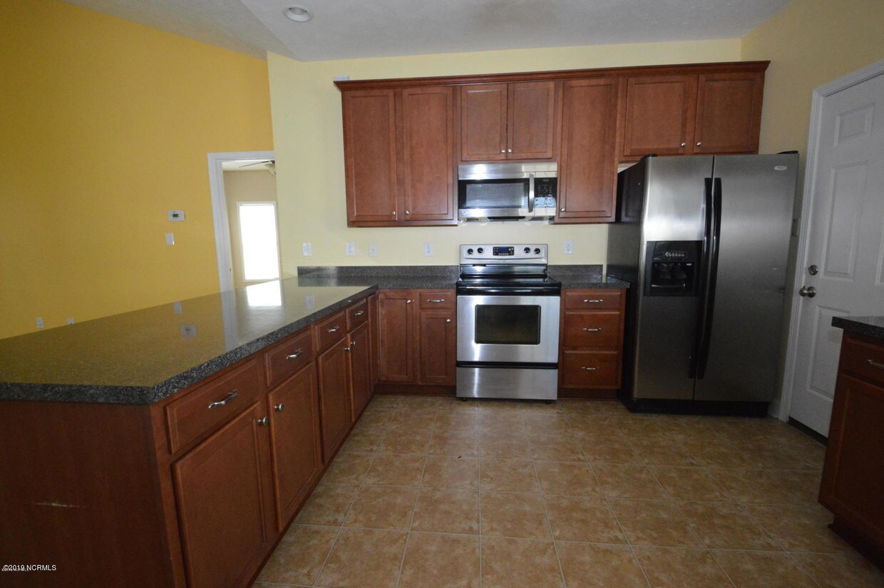 Foto del edificio - 300 Weatherford Dr