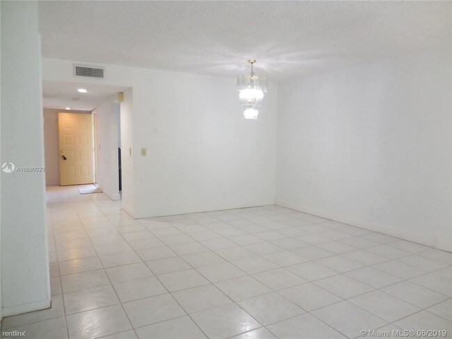 Foto del edificio - 2 br, 2 bath Condo - 430 Lakeview Dr