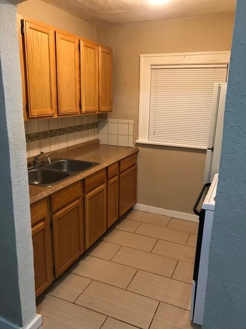 Foto del edificio - 3008 Woodson Rd