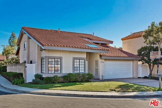 Foto del edificio - 10754 Garland Dr