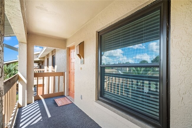 Building Photo - 15350 Moonraker Ct