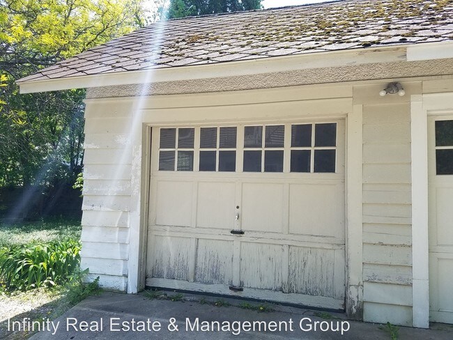 Foto del edificio - 848 1st St SW