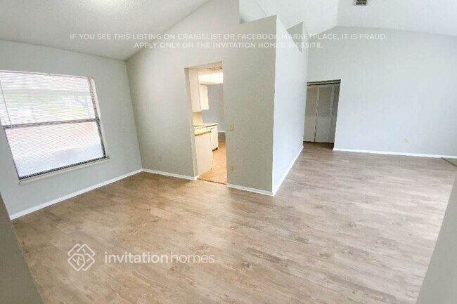 Foto del edificio - 11143 Stoney Point Ln W