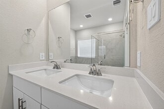 Building Photo - 3050 Marble Wy