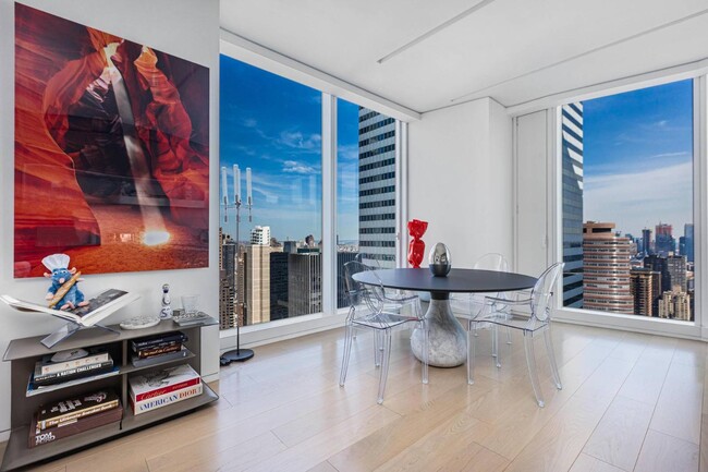 Foto del edificio - 100 E 53rd St