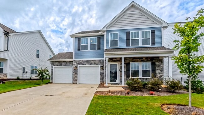 Building Photo - A stylish and modern single-family home wi...