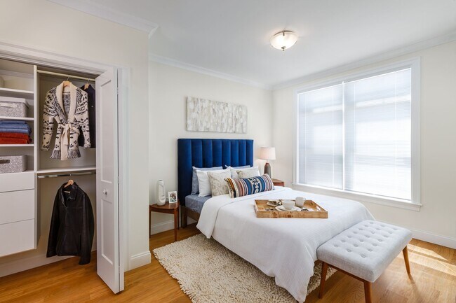 Foto del edificio - 2 bed/2 bath in Brookline