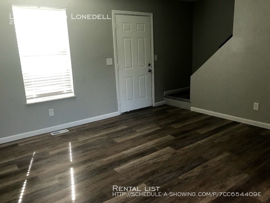 2106 Lightning Dr, Arnold, MO 63010 Townhome Rentals in Arnold MO