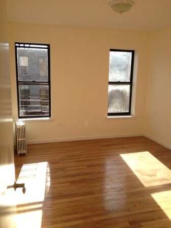 Foto del edificio - 1435 Carroll St