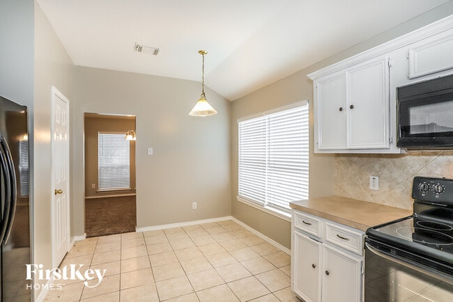 Building Photo - 26849 Mystic Castle Ln