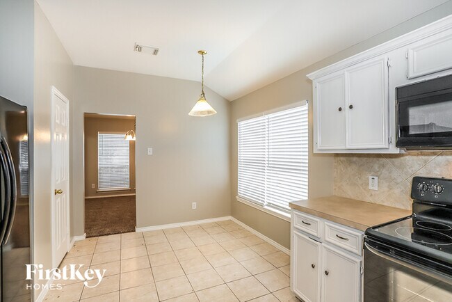 Foto del edificio - 26849 Mystic Castle Ln