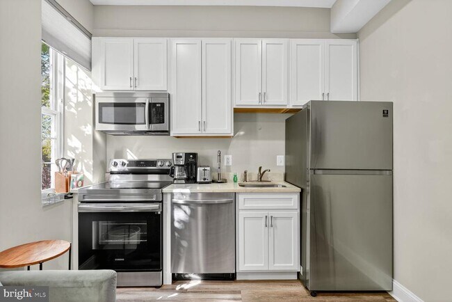 Foto del edificio - 133 7th St SE