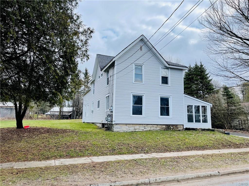 7 Potter St, Carthage, NY 13619 Room for Rent in Carthage, NY