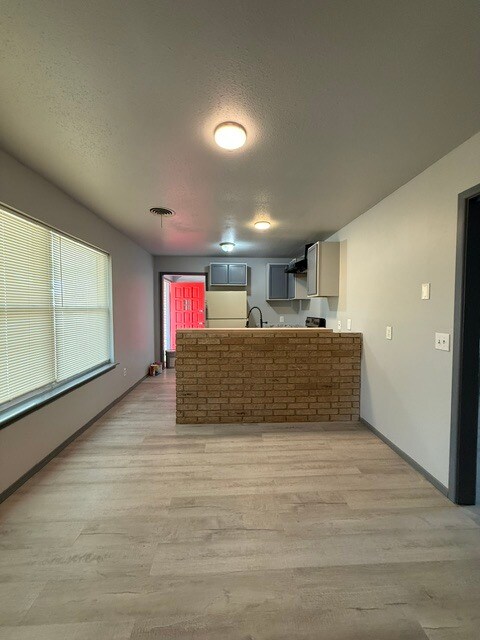 Foto del edificio - 5440 48th St