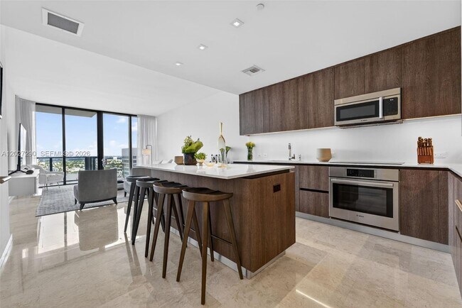 Foto del edificio - 88 SW 7th St