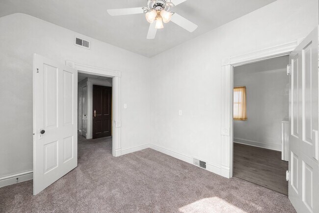 Foto del edificio - 1703 N Brady St