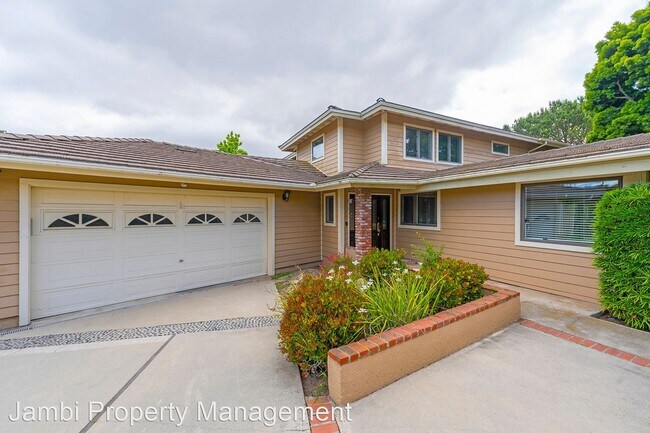 Foto del edificio - 5 br, 4 bath House - 38 Hidden Valley Road