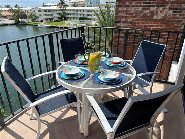 Foto del edificio - 1800 S Ocean Dr