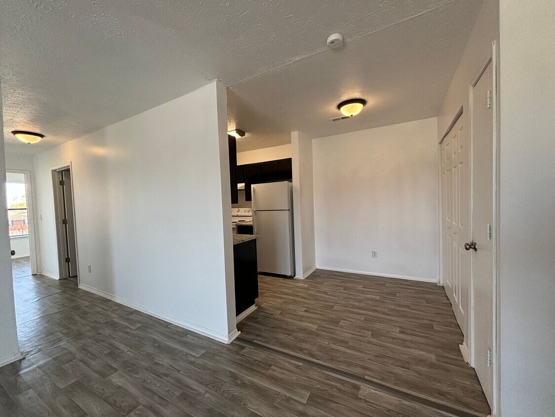 726 Brett Cir Unit Nixa Apartments, Nixa, MO 65714 Room for Rent in