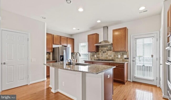 Building Photo - 9653 Pullman Pl