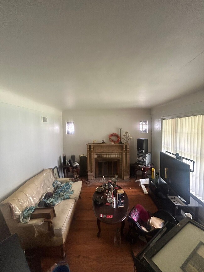 Foto del edificio - 1068 Melvin Dr