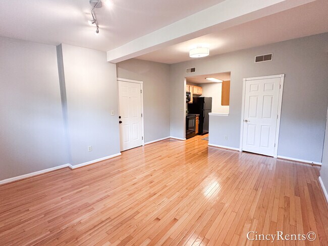 Foto del edificio - 2126 Fulton Ave