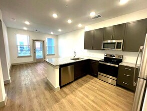 Building Photo - 4320 S Legacy Dr
