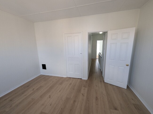 Building Photo - Affordably Priced Home - Frankford