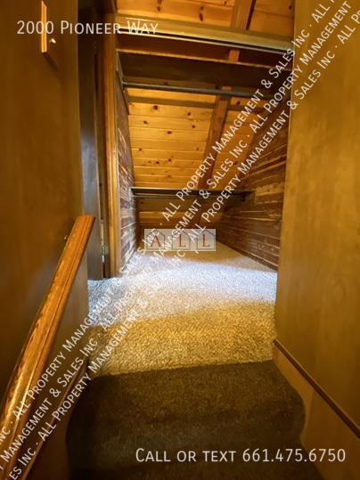 Foto del edificio - 2000 Pioneer Way