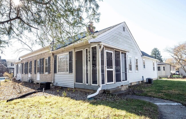 Building Photo - 6306 N Washington Blvd