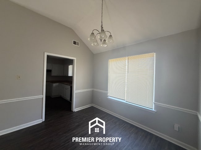 Photo - Charming 3BR Memphis Home with Fireplace, Built-Ins & Fenced Backyard