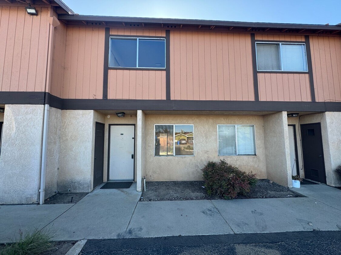 Primary Photo - 1556 - 1580 14th Street