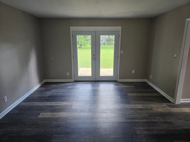 Building Photo - 4512 Hurlston Dr