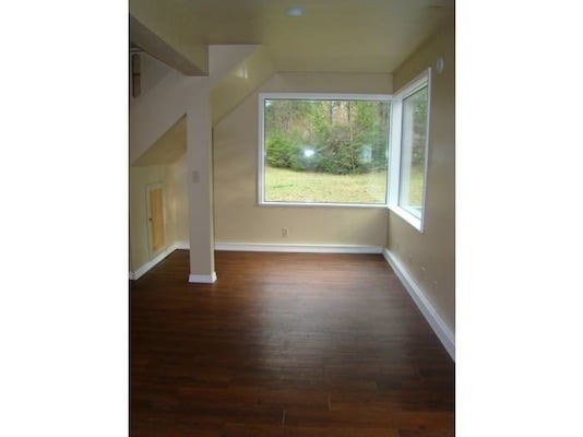 Foto del edificio - Country Living At Its Finest! Beautiful 3BD/2BA Home~Privacy, Storage, and Beautiful Scenery!