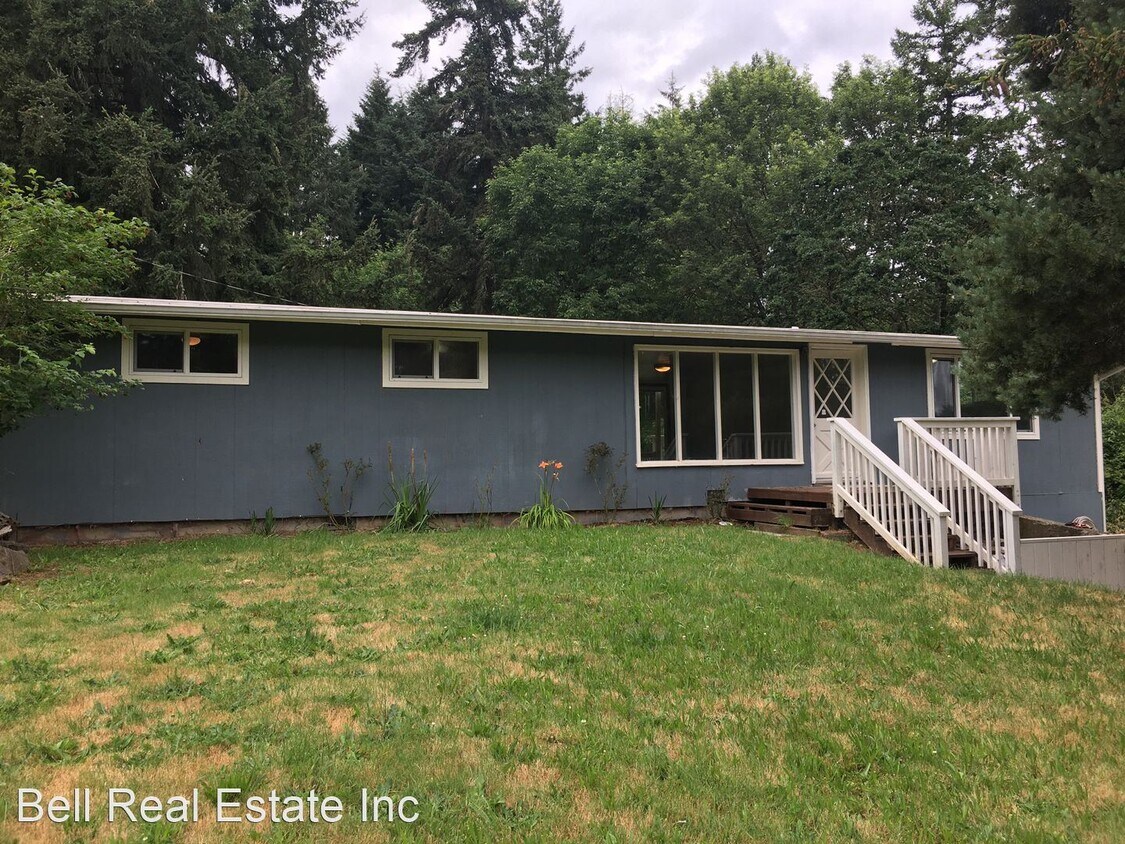 Foto principal - 3 br, 1 bath House - 87164 Muirland Drive